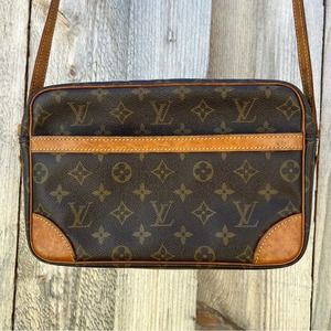 Louis Vuitton Trocadero 27 crossbody bag monogram canvas